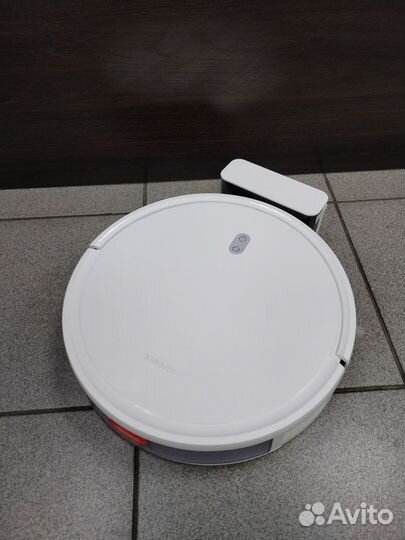 Робот-пылесос Xiaomi Mi Robot Vacuum E10