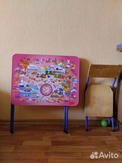 Детский стол и стул