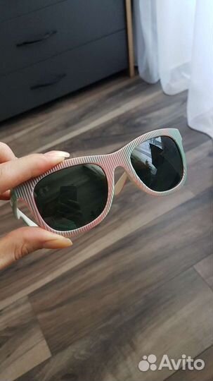 Солнцезащитные очки