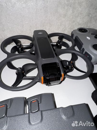 Dji avata 2 fly more combo + dji controller 3