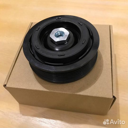 Шкив компрессора кондиционера Volkswagen T5