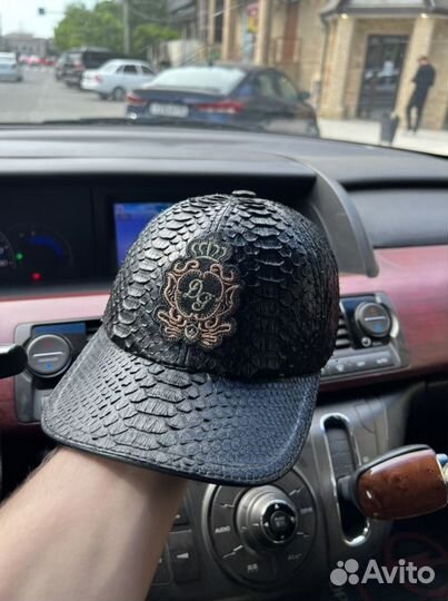 Бейсболка питон