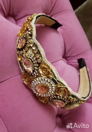 Ободок для волос со стразами