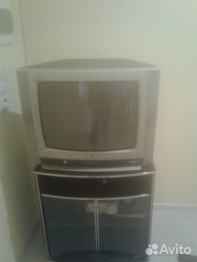 Цветной телевизор, LG-51 см