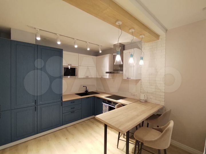 2-к. квартира, 55 м², 3/9 эт.