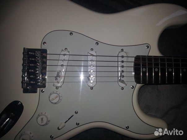 Продам гитару