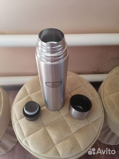 Термос новый