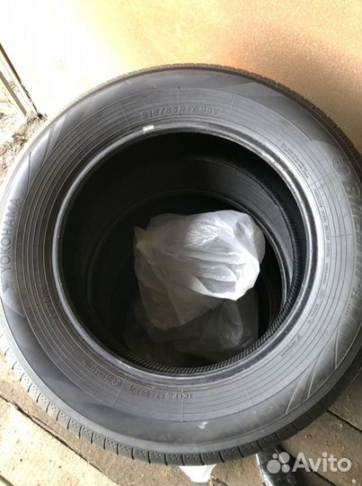 Yokohama BluEarth AE51 215/65 R17 99