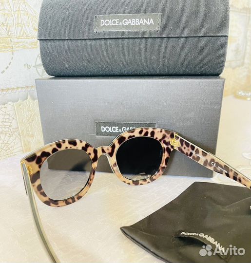 Солнцезащитные очки dolce gabbana