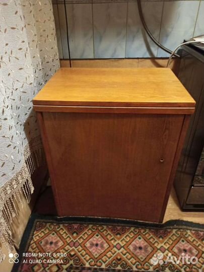 Швейная машина Чайка