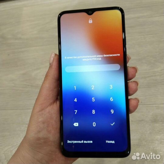 Смартфон Techno Spark 10