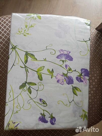 Простынь на резинке 160 200