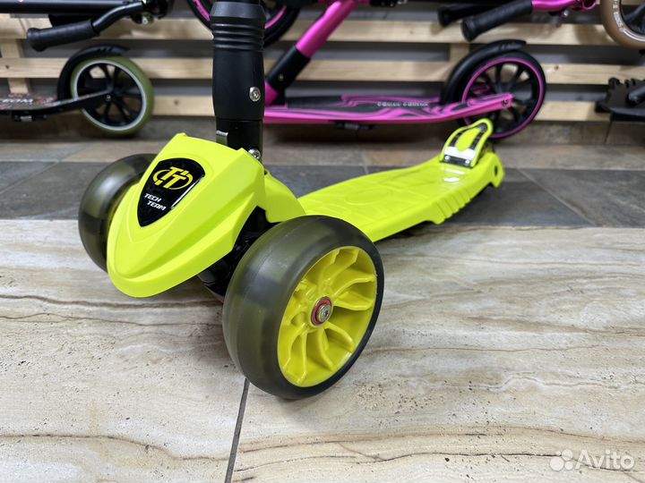 Самокат детский трехколесный TechTeam Zig Zag