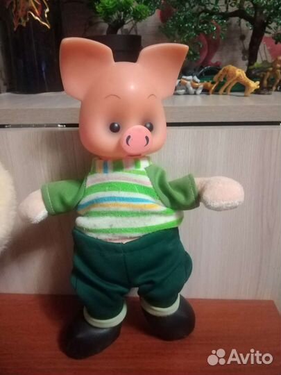 Игрушки из союзмультфильмов Чебурашка, кродил Гена