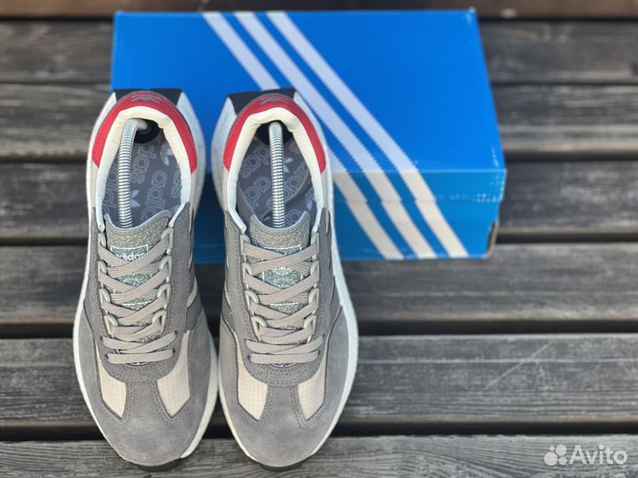 Кроссовки Adidas Retropy E5