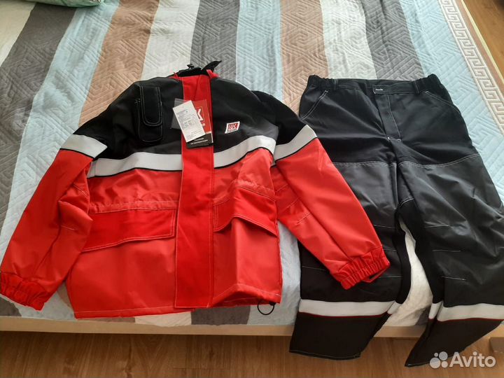 Продаю спецодежду