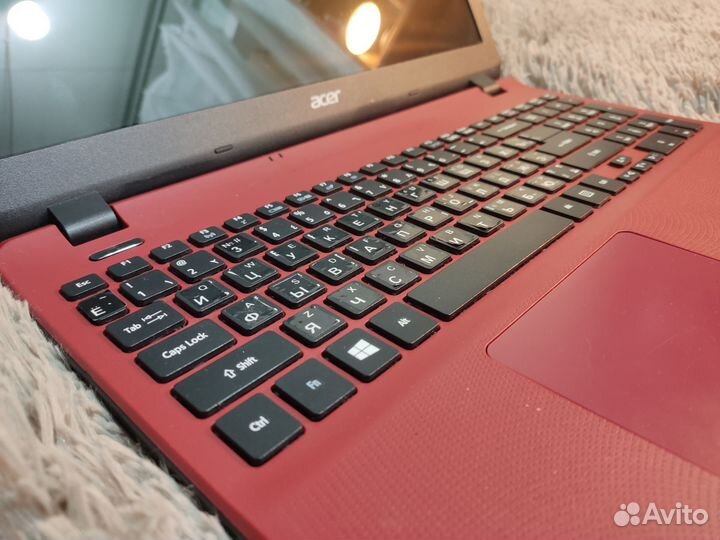 Asus i3-5005/SSD256Gb/HD5500