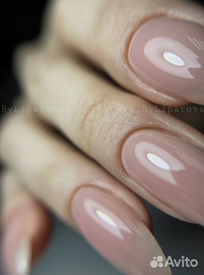 Маникюр/педикюр