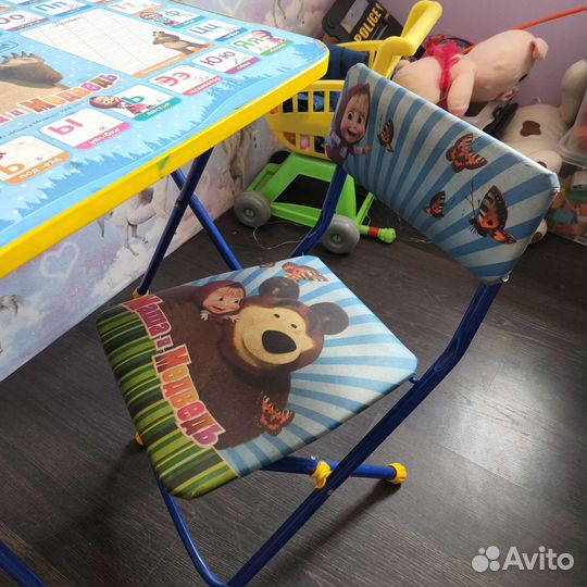 Столик и стульчик для детей