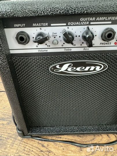 Гитарный комбоусилитель Leem s10g