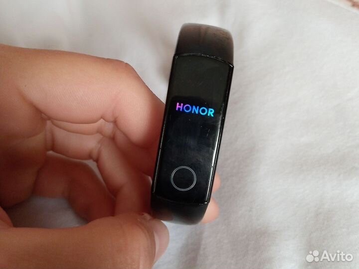 Фитнес браслет honor band 5