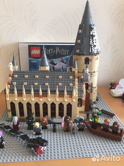 Lego 75954 Harry Potter Большой зал в Хогвартсе