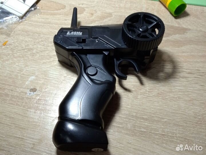 Машинка на р/у