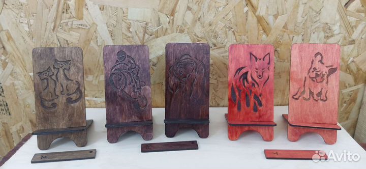 Подставка для телефона из дерева