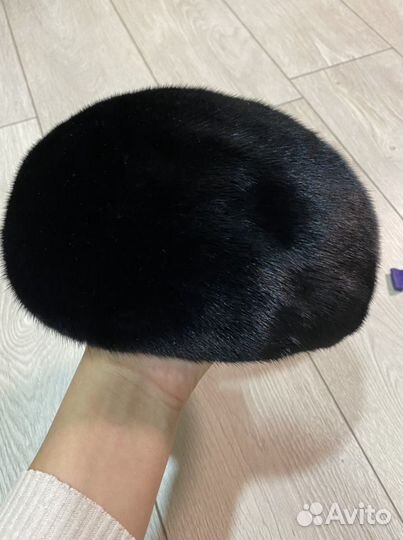 Женский норковый берет
