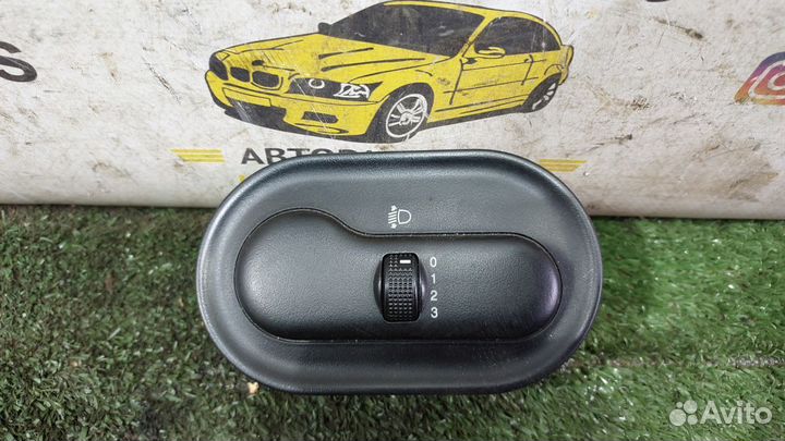 Блок регулировки света Шевроле Ланос