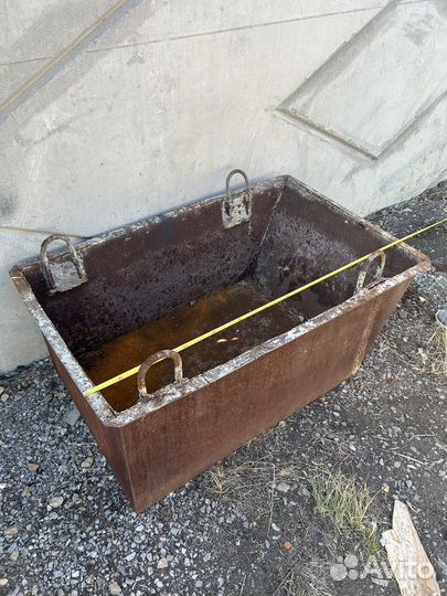 Железный бак