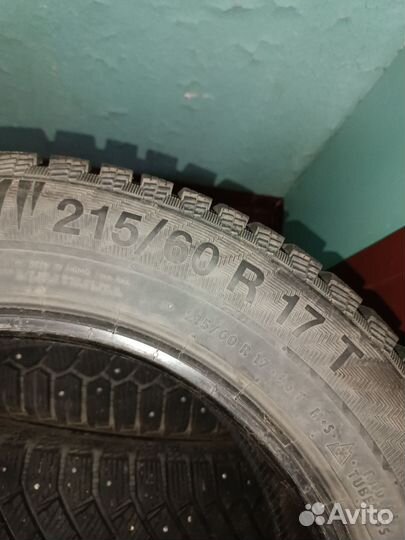 Gislaved Nord Frost 200 215/60 R17 96