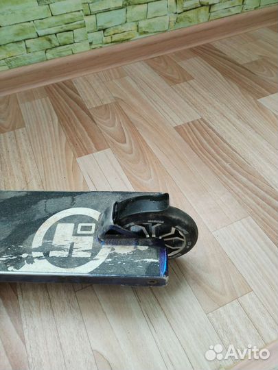 Трюковой Самокат Hipe