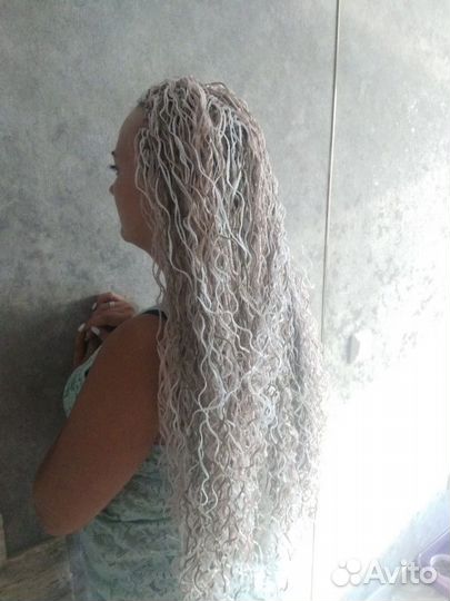 Косы с канекалоном