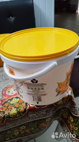 Ведро пластиковое с крышкой 10л