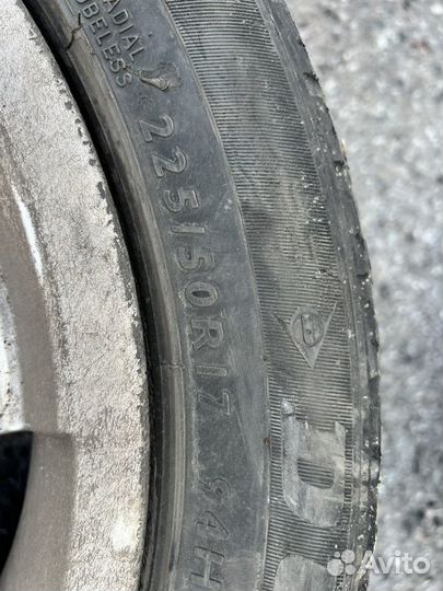 Toyo DRB 235/45 R17 94W