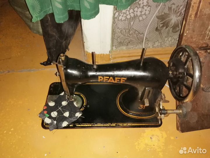 Швейная машинка pfaff