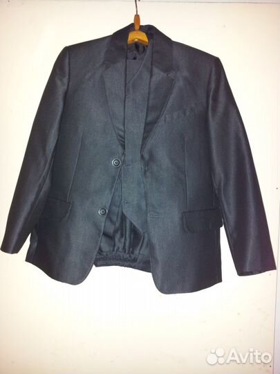 Школьный костюм (тройка)