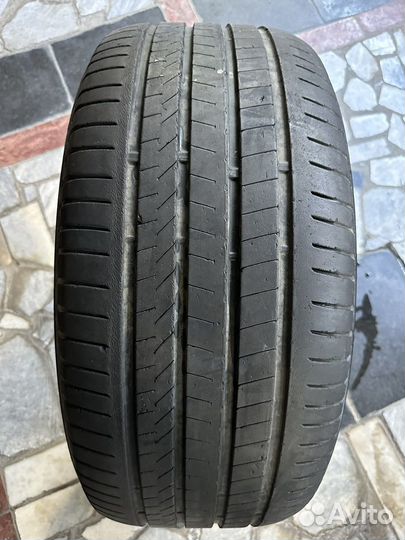 Bridgestone Alenza 001 285/50 R20