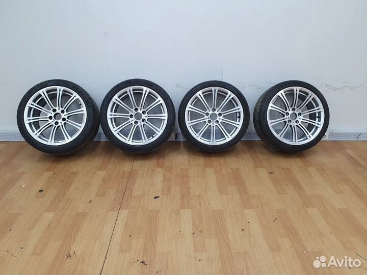 R19 Michelin Pilot Sport 4 245/35, PCD 5x120 DIA 54.1