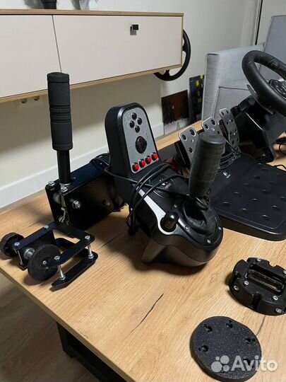 Игровой руль logitech g27 с кпп и ручником + 2 мод