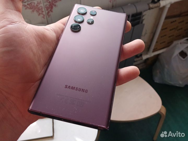 Samsung Galaxy S22 Ultra, 12/256 ГБ