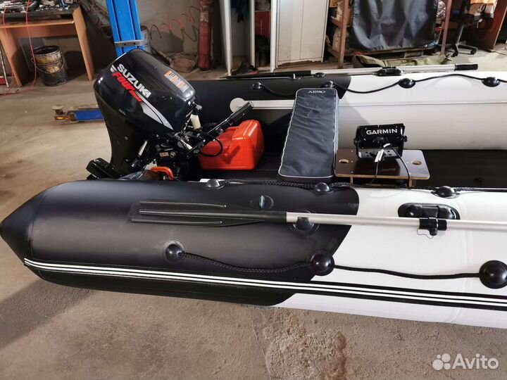 Лодка, мотор