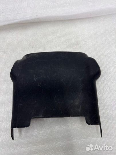 Кожух рулевой колонки Toyota Coroiia E180/E181