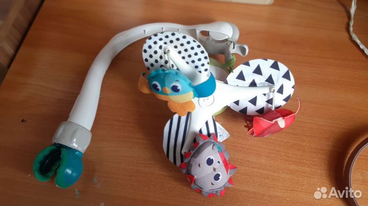 Мобиль на кроватку tiny love