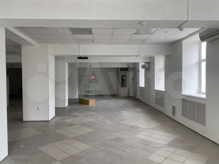 Свободного назначения, 221 м²