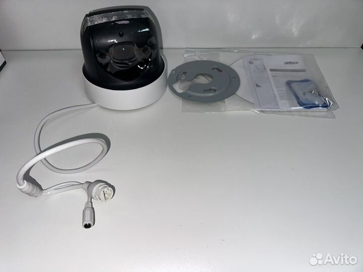 IP видеокамера Dahua DH-SD29204UE-GN