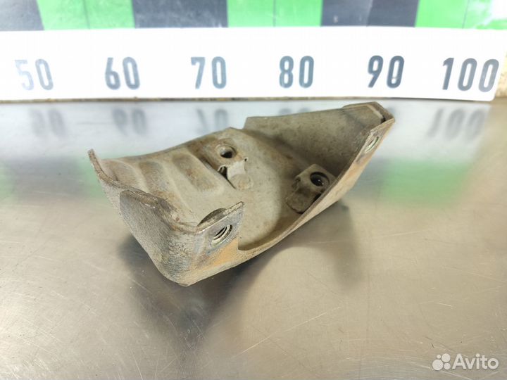 Кронштейн двигателя Vaz 2110