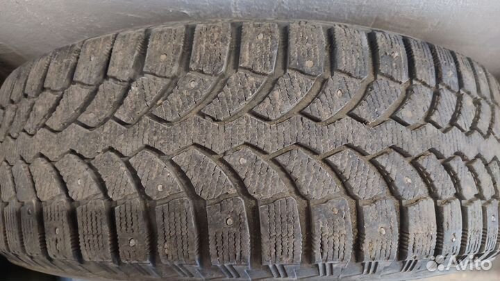 Bridgestone Blizzak Ice 235/65 R17 104H