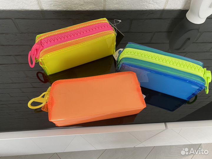 Пенал прозрачный с большой молнией